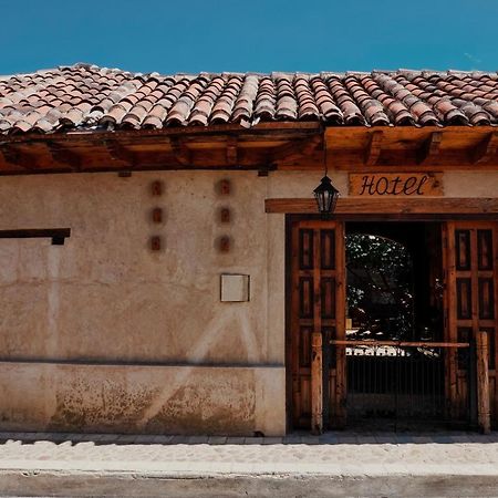 Hotel Casa De Gandhi San Cristobal de las Casas Ngoại thất bức ảnh