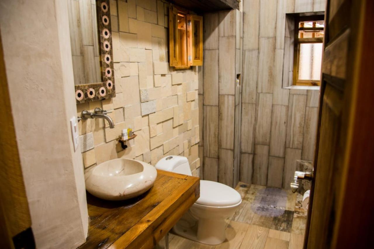 Hotel Casa De Gandhi San Cristobal de las Casas Ngoại thất bức ảnh