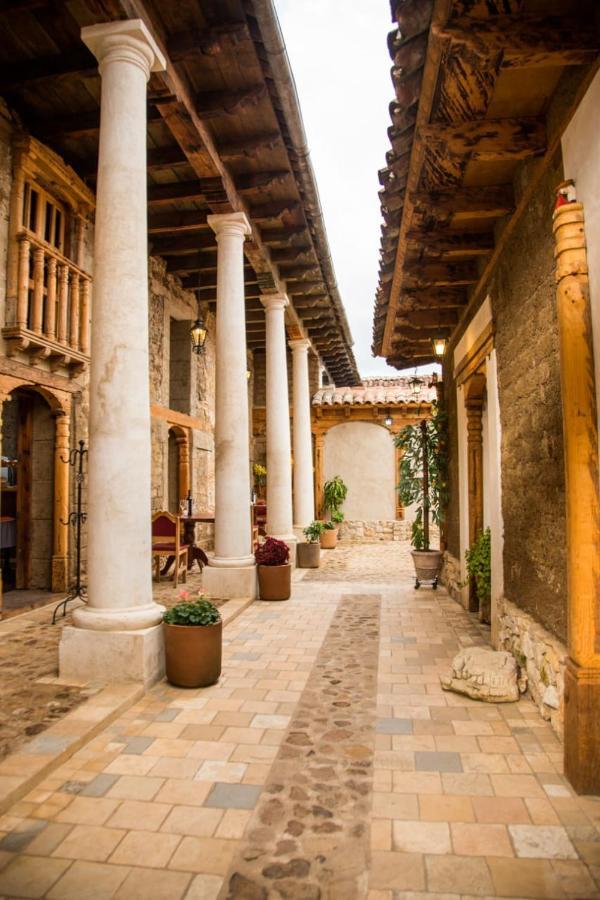 Hotel Casa De Gandhi San Cristobal de las Casas Ngoại thất bức ảnh
