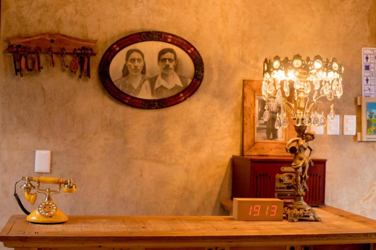 Hotel Casa De Gandhi San Cristobal de las Casas Ngoại thất bức ảnh