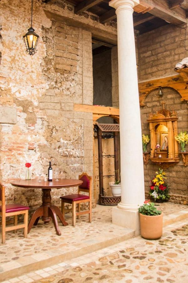Hotel Casa De Gandhi San Cristobal de las Casas Ngoại thất bức ảnh
